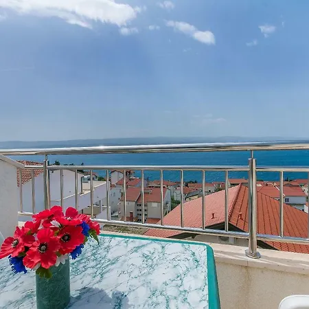 Apartman Luca *