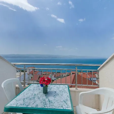Luca Apartman Omis