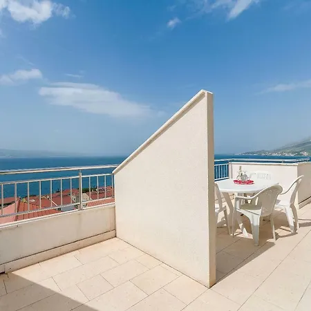 Apartman Luca *
